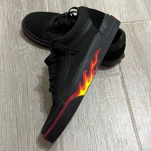 Vans Men Authentic - Black Flame Wall (black / flames) Worn twice